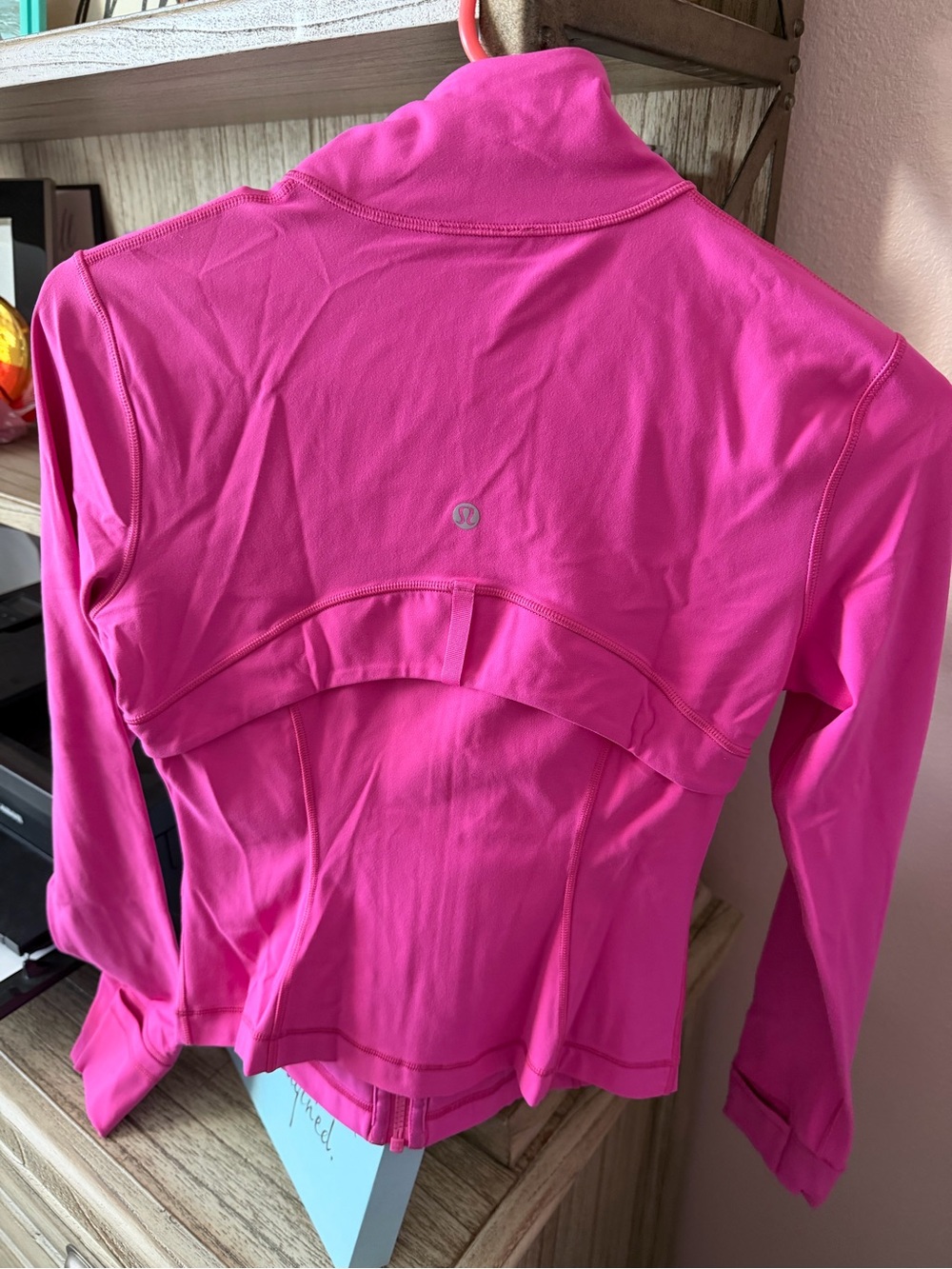 Lululemon Cropped Define Jacket Nulu Sonic Pink Size 6 EUC - Picture 4 of 7